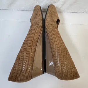 Trotters‎ Lauren Taupe Suede Herringbone Wedge Pumps Womens 8.5 N thumbnail 5