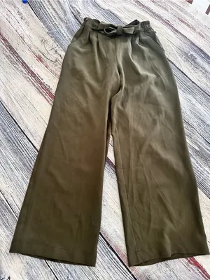 Lululemon Pleated Wide Leg Noir Pant in Dark Olive Green thumbnail 2