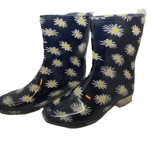 Daisy Floral Rain boots Size8 thumbnail 1