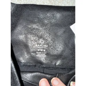 NWT Offline by Aerie High Waisted Crossover Black Crackle Leggings, M thumbnail 7