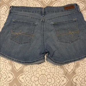 Denizen by Levi's Classic Blue Jean Shorts thumbnail 4