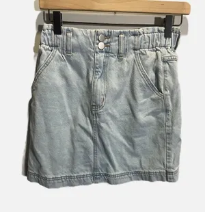 Altar'd State Denim‎ Mini Skirt Womens Small Light Wash Elastic Paperbag Waist thumbnail 1