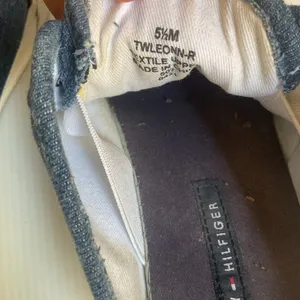 Tommy Hilfiger Women’s Denim Slip On Mule Sneakers Size 5.5 Blue Flag Logo thumbnail 7