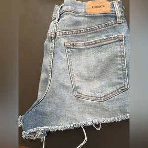 RSQ Vintage High Rise Blue Denim Shorts thumbnail 2
