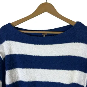 Free People Found My Friend Striped Bouclé Knit Sweater Navy Blue White Size XS thumbnail 3