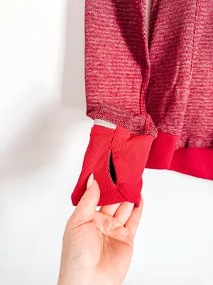 Lululemon Red Half Zip Pullover Thumbholes Athletic Top Size 6 thumbnail 4