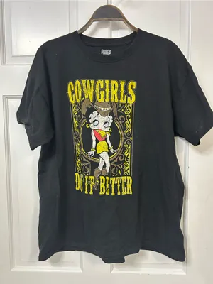 Brisco Cowgirls Graphic Short Sleeve Tee - Black & Yellow thumbnail 2