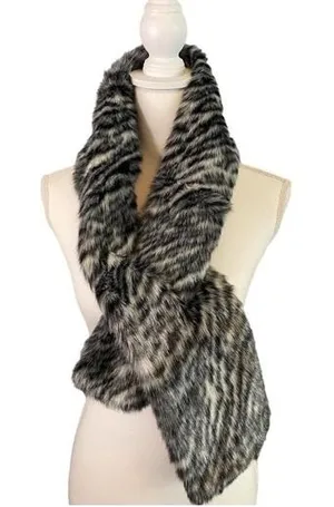 Michael Kors Faux Fur Scarf Animal Print‎ Balck thumbnail 1