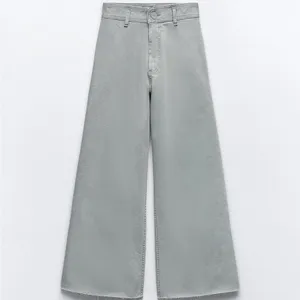 ZARA Flare Jeans thumbnail 5