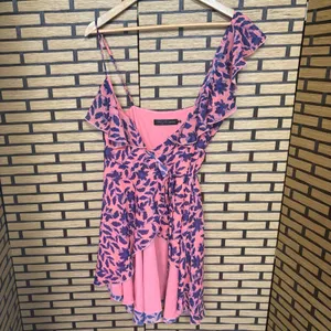House Of Harlow X REVOLVE Darma‎ Pink And Blue Floral Dress Size Small thumbnail 2