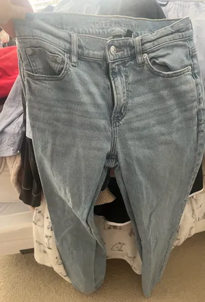American Eagle Jeans thumbnail 1