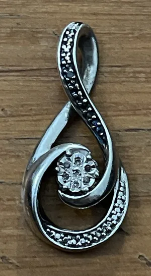 925 Sterling Silver Diamond Infinity Knot Pendant Necklace Charm Love Eternity thumbnail 1
