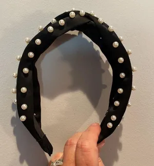 Black Headband with Pearls thumbnail 4