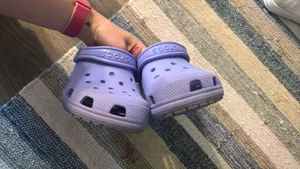 woman’s crocs  thumbnail 6