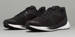 Lululemon Blissfeel 2 Running Shoes – Women’s Size 6 thumbnail 1