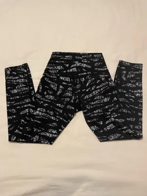 Lululemon Wunder Under High-Rise Leggings Size 6 thumbnail 10