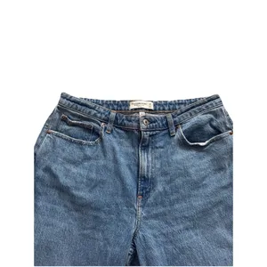 Abercrombie & Fitch Jeans Womens 31‎ R The Vintage Straight High Rise Curve Love thumbnail 2
