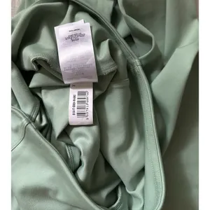 Gymshark Training 7/8 Leggings - Alpine Green - Size M thumbnail 15