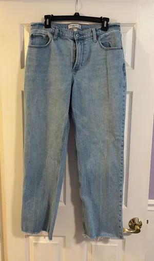 Abercrombie The Baggy Low-Rise thumbnail 1