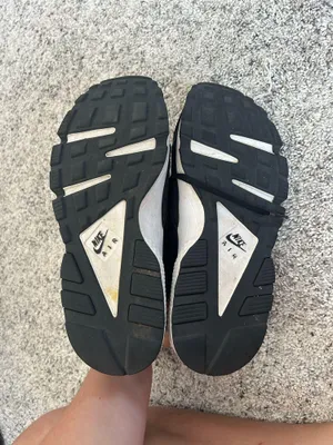 Nike Huarache shoes  thumbnail 2