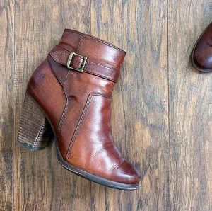 Frye • Patty Riding Bootie brown leather Redwood ankle boot heeled strap buckle thumbnail 9