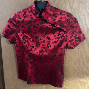 Jessica Howard Womens 8 Red & Black Embroidered Faux Wrap Top Floral & Butterfly thumbnail 1
