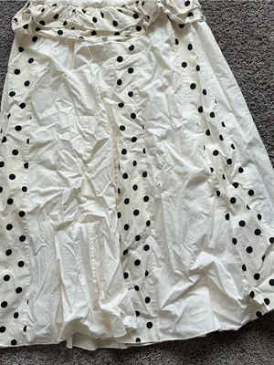 SHEIN White Maxi Dress with Black Polka Dots thumbnail 2
