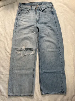 American Eagle Skater Jean thumbnail 1