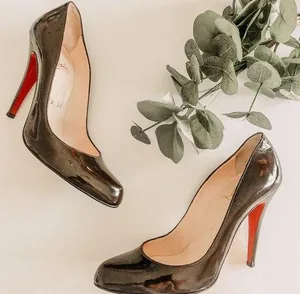 Christian Louboutin Décolleté 868 Patent L. Heels. Size 37.5 (US 7.5). thumbnail 1