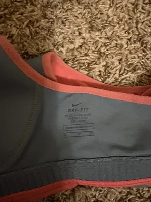 Nike Sports Bra Pink Size Small No Pads Pullover Center Swoosh Dri Fit Racerback thumbnail 3