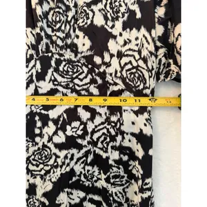 Topshop‎ Women 2 Black White Floral Rose Empire Waist Flutter Sleeve Midi Dress thumbnail 3