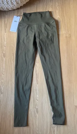 ALO Yoga Olive Green SOFTSCULPT HIGHWAIST Leggings thumbnail 1