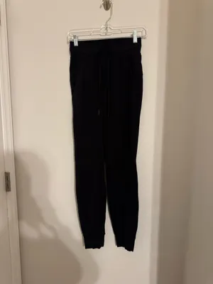 lululemon Ready to Rululu Women’s Black Jogger Pants Size 2 thumbnail 3