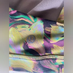 Lululemon Discontinued sport bra Floral Abstract - Yellow & Green thumbnail 3