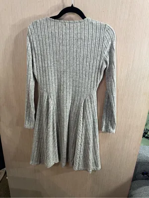 HALARA Ribbed V‑Neck Long Sleeve Fit and Flare Dress in Light Gray Size Medium thumbnail 3