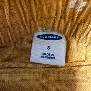 Old Navy Women's Yellow Daisy Print Linen Blend Drawstring‎ Shorts Size S thumbnail 3