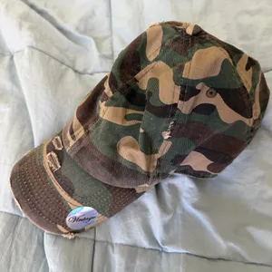 Camo hat Multiple thumbnail 2