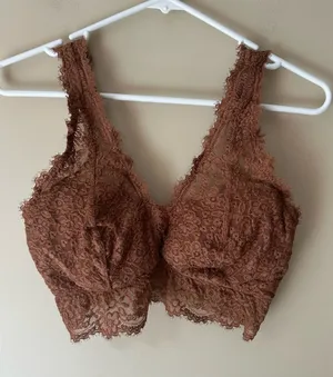 Aerie bralette thumbnail 1
