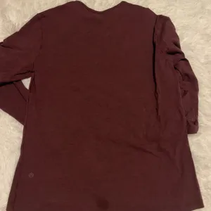lululemon athletica Maroon Long Sleeve Shirt no size best for small thumbnail 5