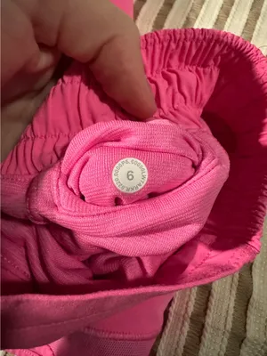 Lululemon Hotty Hot Shorts 2.5" thumbnail 3