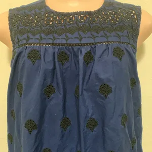 Vineyard Vines Size Medium sleeveless lined dress eyelet seashell embroidered thumbnail 2