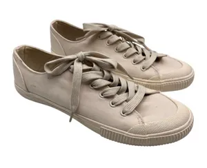 Universal Threads Off White Sneakers Sz 10 thumbnail 1