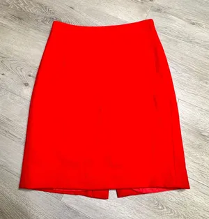 J. Crew The Pencil Skirt Red Wool Blend Size 2‎ Back Zip Slit Work Career thumbnail 1