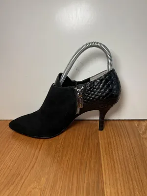 Michael Kors Shoes Womens Size 6.5 Black Suede Snake Ankle Booties Zip thumbnail 4