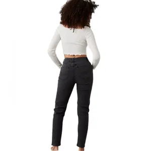 American Eagle Outfitters Mom Jean in Black Wash Charcoal Grey Size 8 thumbnail 3