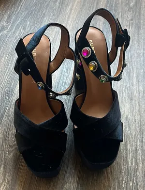 Kurt Geiger London Octavia Platform Sandal thumbnail 1