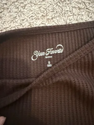 PacSun Top thumbnail 2