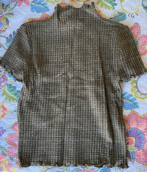 Shirt thumbnail 2