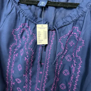 American Eagle Navy Sheer Embroidered‎ Top Size Small thumbnail 3