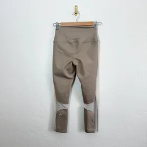 ALO Yoga‎ | High Waisted Coast Yoga Capris Leggings in Gravel Tan thumbnail 4